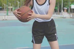 176的万万在你心里，还算不得球场上的篮球宝贝吗？ ...